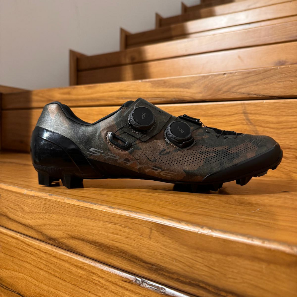 SH-XC903 Camouflage: la scarpa MTB che non passa inosservata